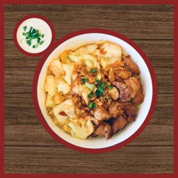 บะหมี่หน้าหมูย่างเกลือ