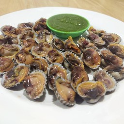 ยำแซ่บ