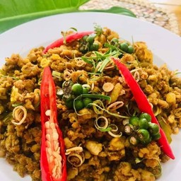 คั่วกลิ้งหมู