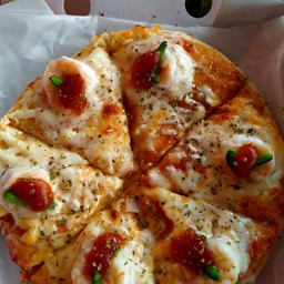 Pizza ฮาโรย