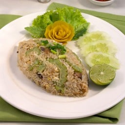 ข้าวผัดมะระปลาแดดเดียว