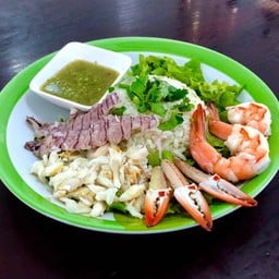 ข้าวคลุกพริกเกลือทะเล