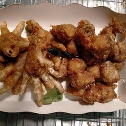 ไก่ทอด ป้าเจี๊ยบ