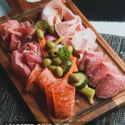 โคลด์ คัท และ ชีส