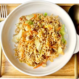 Stir-Fried Instant Noodles