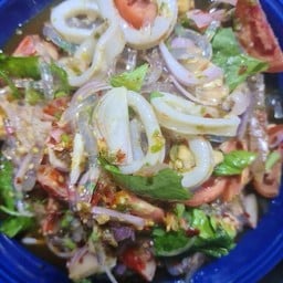 ยำปูม้า ครัวลุงโหนก