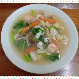 ราดหน้าทะเล