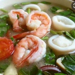 ต้มยำทะเลน้ำใส