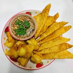 เกี๊ยวหมู+เกี๊ยวไข่