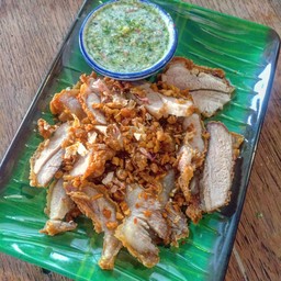 คอหมุทอดน้ำปลา