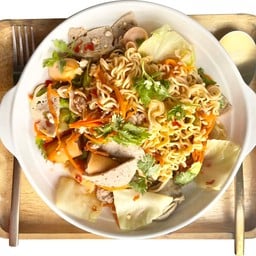 Instant Noodle Spicy Salad