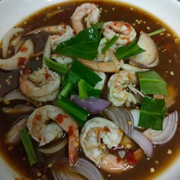 ยำกุ้งสุก