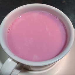 นมชมพูร้อน