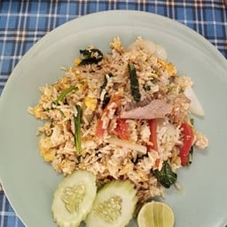 ร้านอี๊ดข้าวแกงมารวย
