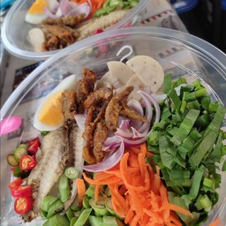 ยำขนมจีนขาลาย&ลาบมาม่า รสเด็ดทีเด็ดสวนพลู&เมนูอื่นๆ