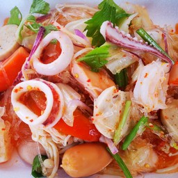 ยำวุ้นเส้นรวมมิตร