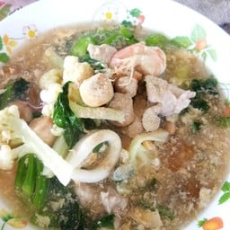 ราดหน้าหมู