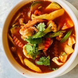 แกงส้มผักรวมกุ้ง