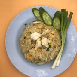 ส่วนประกอบ​ ข้าว​ ปูสด​ ต้นหอม​ แตงกวา