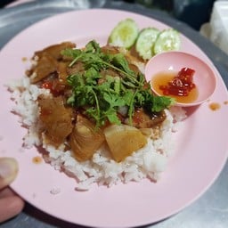 ลิเวอร์ฮาวาผัดไทยหอยทอด