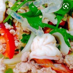 ยำเส้นแก้วรวมมิตร