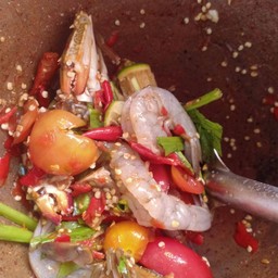 ตำกุ้งสด