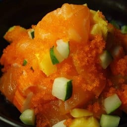 ข้าวหน้าเเซลมอนเต๋า
