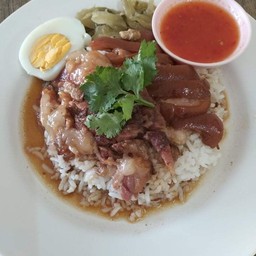 ข้าวขาหมูประตู 4