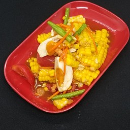ตำข้าวโพดไข่เค็ม