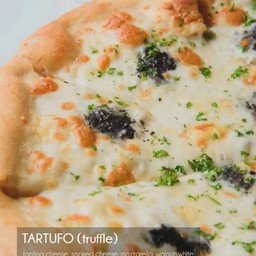 PIZZA TARTUFO (truffle)
