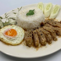 by แม่ส้มจี๊ด