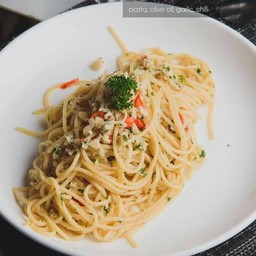 สปาเก็ตตี้พริก กระเทียม