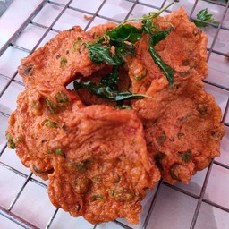 ศุ หมูทอดไก่ทอด