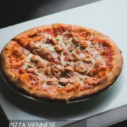 PIZZA VIENNESE