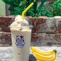 กล้วยปั่นนมสด