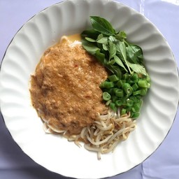 ขนมจีนน้ำยา