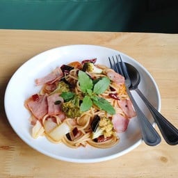 ท่าพระ บาร์