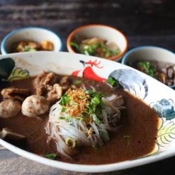 ก๋วยเตี๋ยวเรือคลอง2 ลำพูน