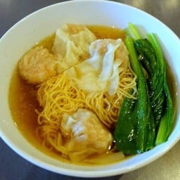 ช่วยชูศรีบะหมี่เกี้ยว