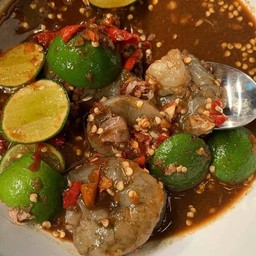 ยำกุ้งดิบน้ำปลาร้า