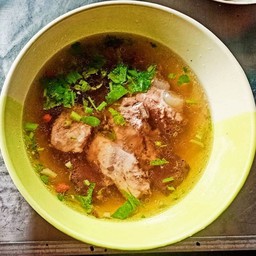 เกาเหลาซี่โครงหมูอ่อนตุ๋น