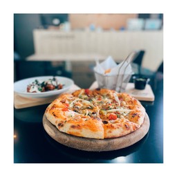 D'lish Pizza Yala
