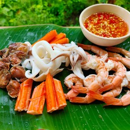 ร้านยำคุณปุณ
