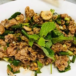 ก้อยหมู