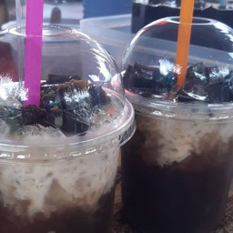 เฉาก๊วยนมสด