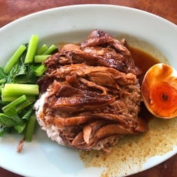 ข้าวหน้าเป็ดพะโล้