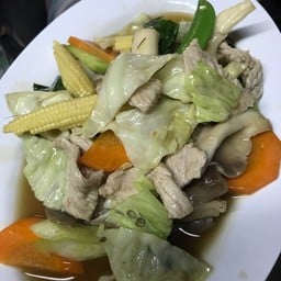 ผัดผักรวมหมู