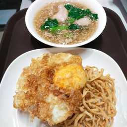 กรอบเหลืองราดหน้า+ไข่ดาว