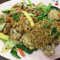 มาม่าผัดขี้เมา