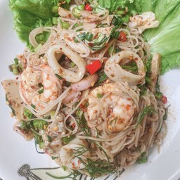 ยำขนมจีนลูกยายกุ้ง👈